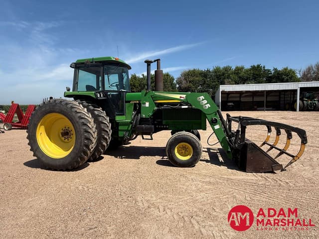Image of John Deere 4755 equipment image 3