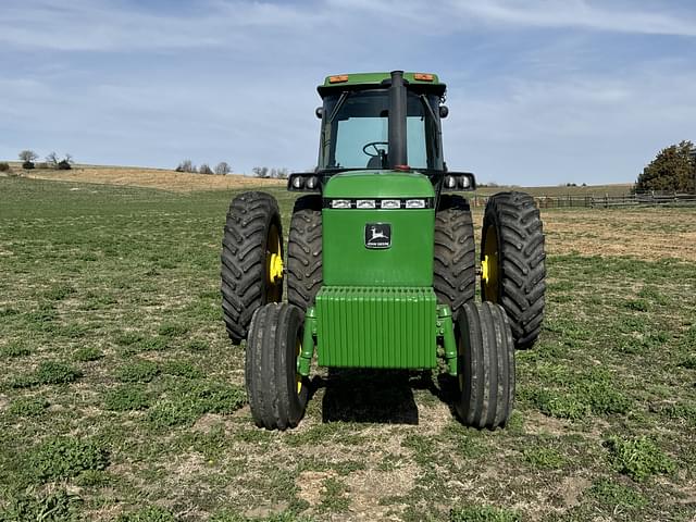 Image of John Deere 4755 equipment image 2