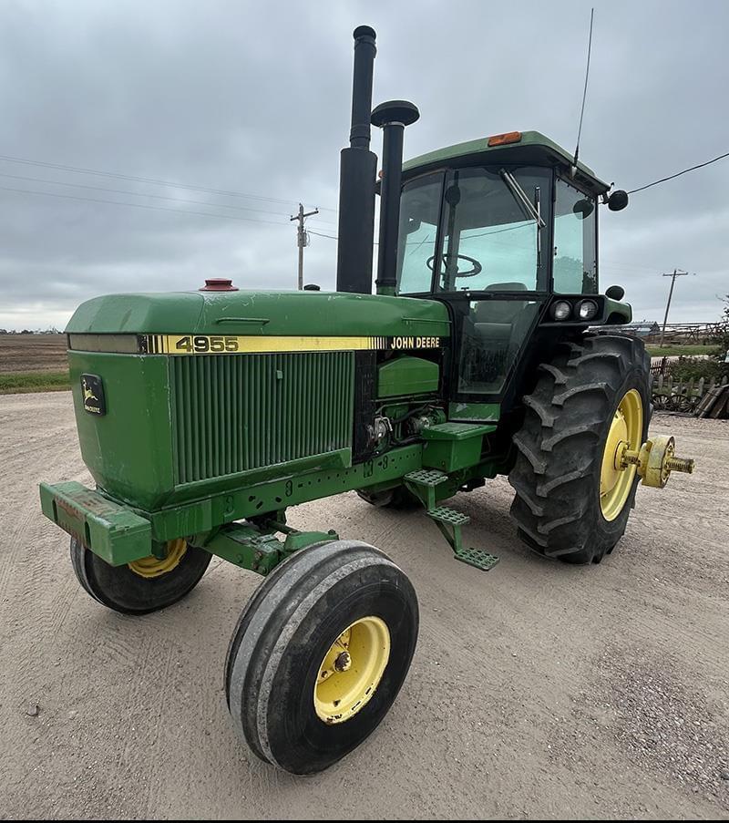 Image of John Deere 4955 Primary image