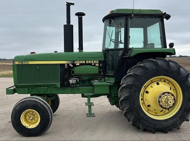 Image of John Deere 4955 equipment image 2