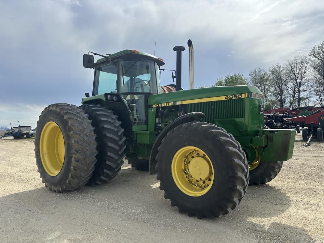 Image of John Deere 4955 Primary image