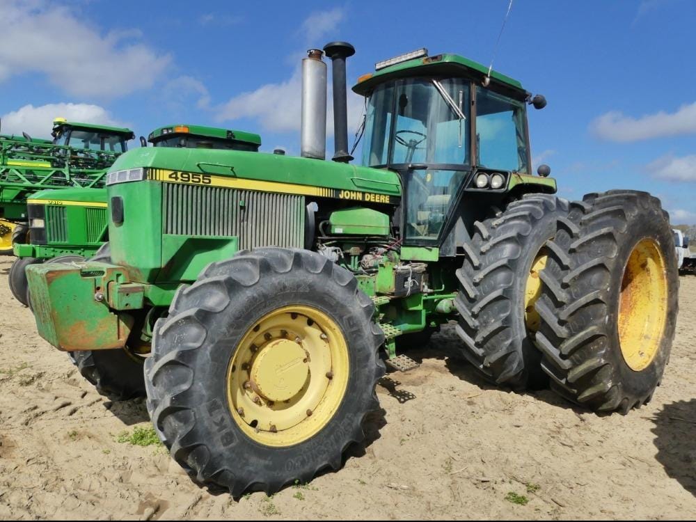 1990 John Deere 4955 Equipment Image0