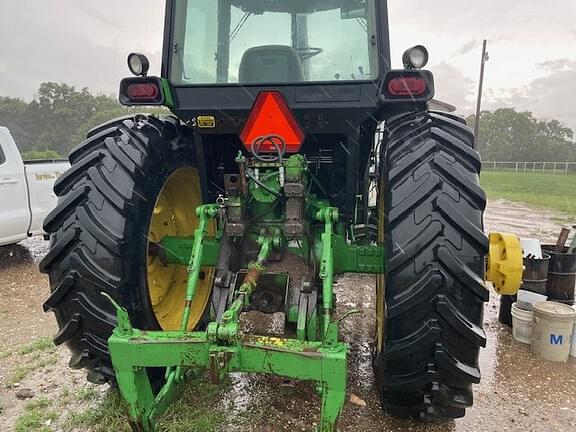 Image of John Deere 4955 equipment image 3