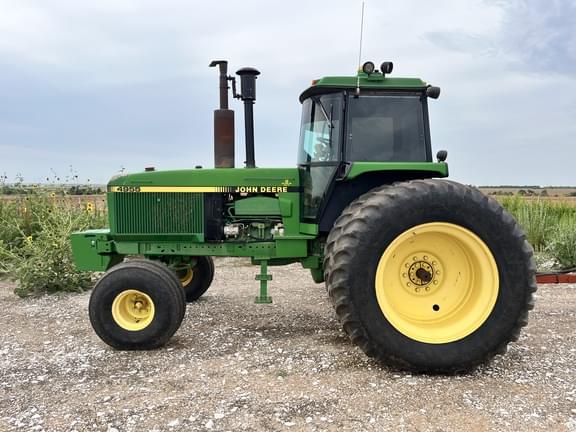 Image of John Deere 4955 equipment image 1