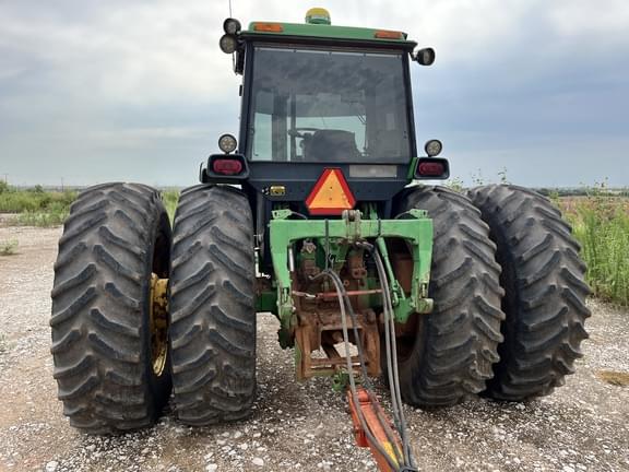 Image of John Deere 4955 equipment image 3