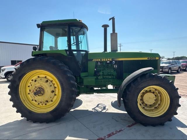 Image of John Deere 4955 equipment image 3
