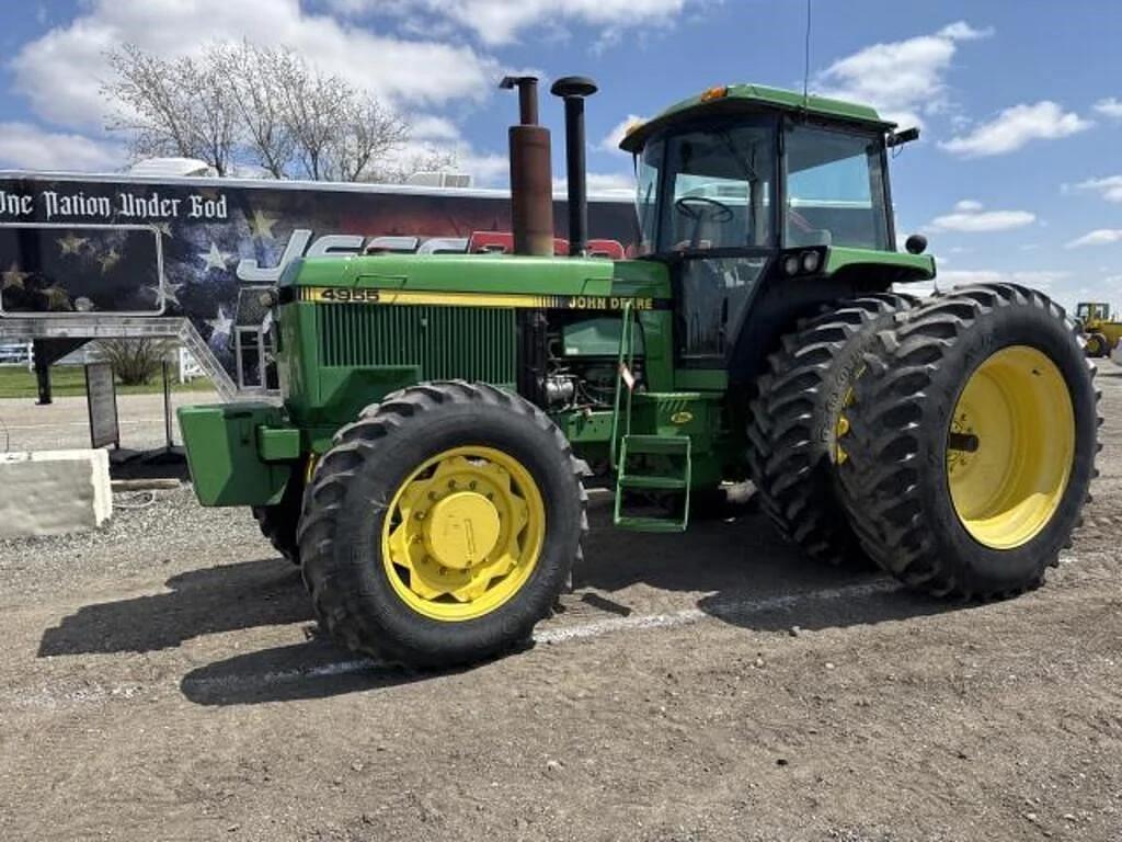 Image of John Deere 4955 Primary image