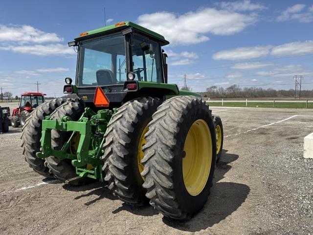 Image of John Deere 4955 equipment image 2