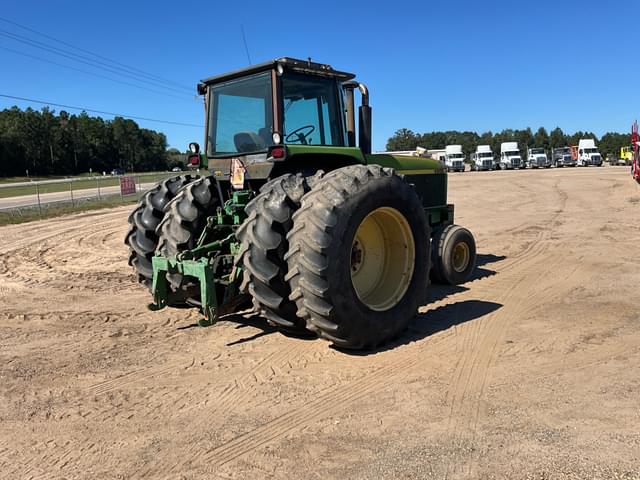 Image of John Deere 4955 equipment image 4