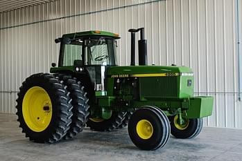 1990 John Deere 4955 Equipment Image0