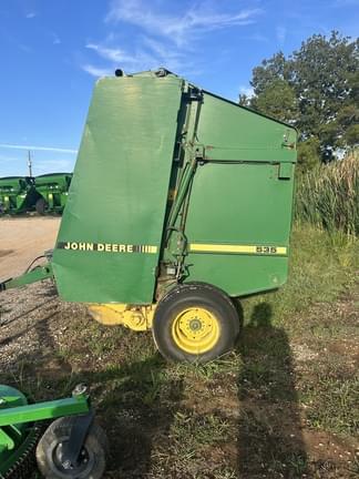 Image of John Deere 535 equipment image 1