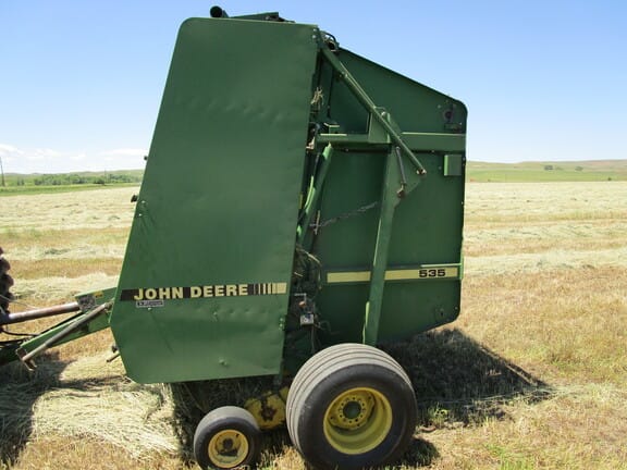 Main image John Deere 535