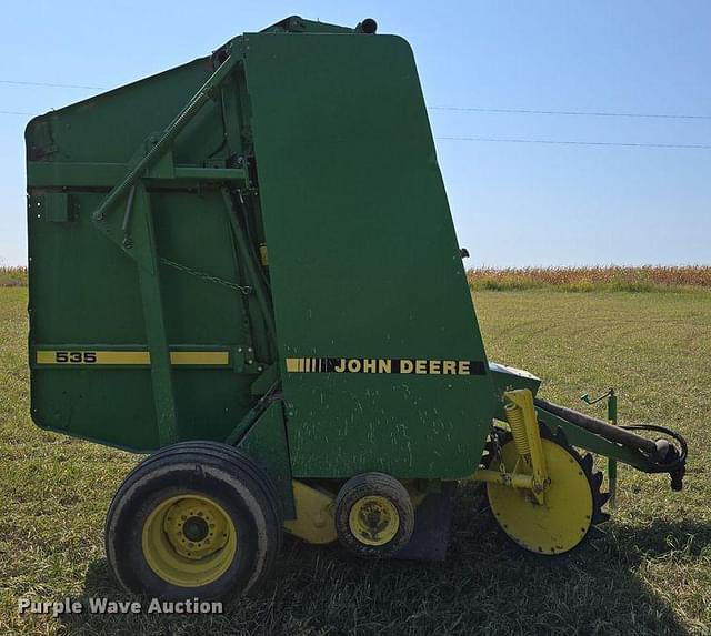 Image of John Deere 535 equipment image 3