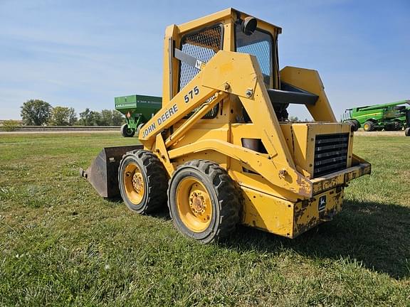 Image of John Deere 575 equipment image 4