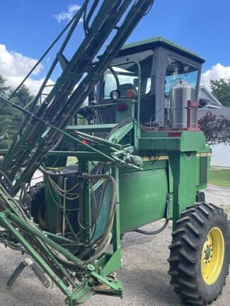 Image of John Deere 6000 equipment image 2