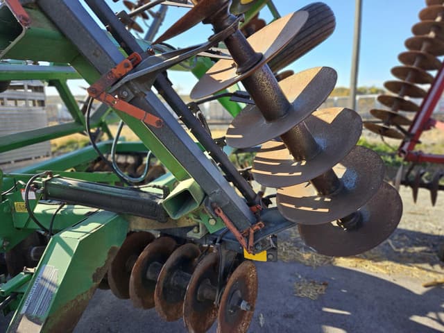 Image of John Deere 630 equipment image 4