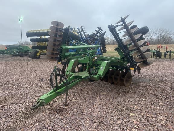 Image of John Deere 630 equipment image 1