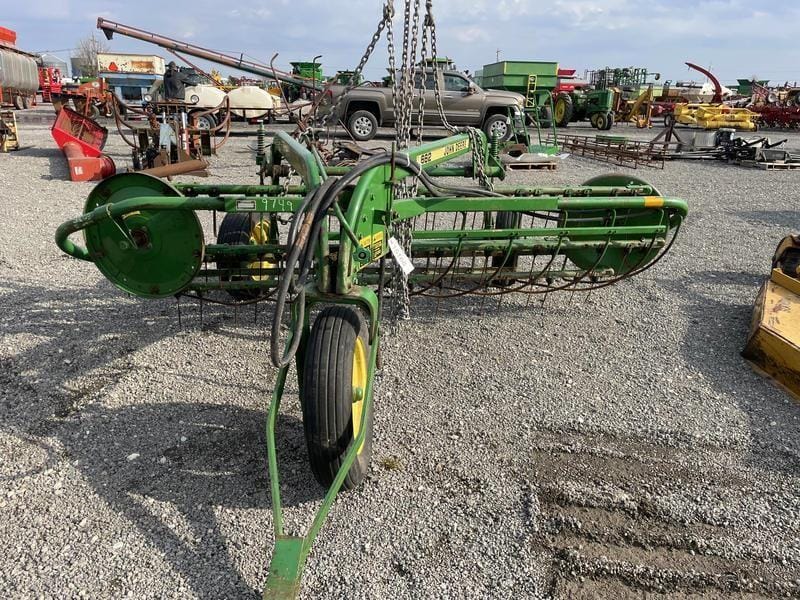 1990 John Deere 662 Equipment Image0