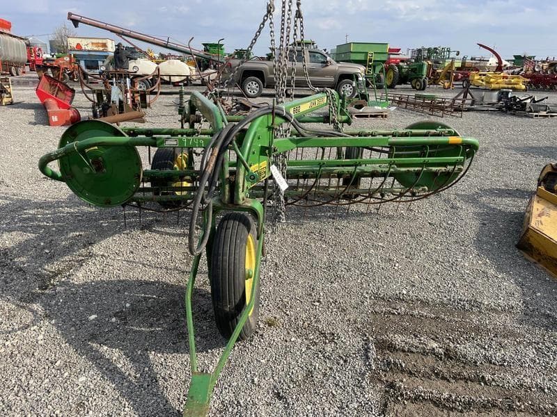 Image of John Deere 662 Primary image