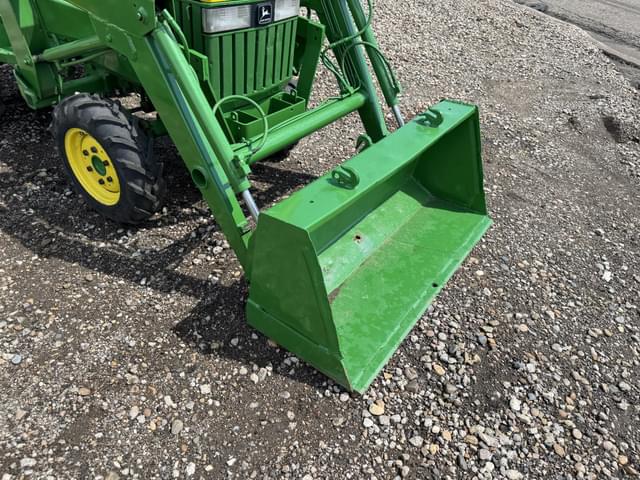 Image of John Deere 670 equipment image 3