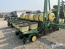 1990 John Deere 7200 Image