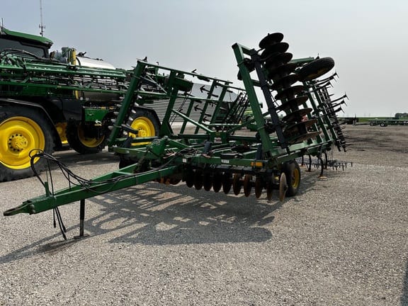 1990 John Deere 724 Equipment Image0