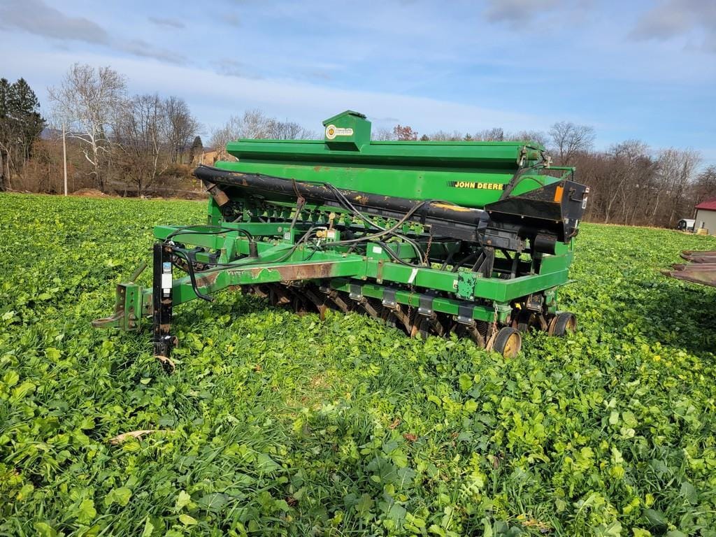 1990 John Deere 750 Equipment Image0