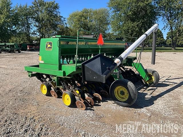 Image of John Deere 750 equipment image 2