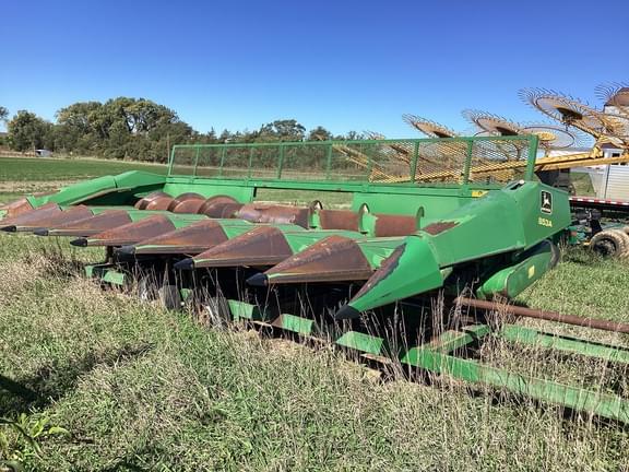 Image of John Deere 853A equipment image 1