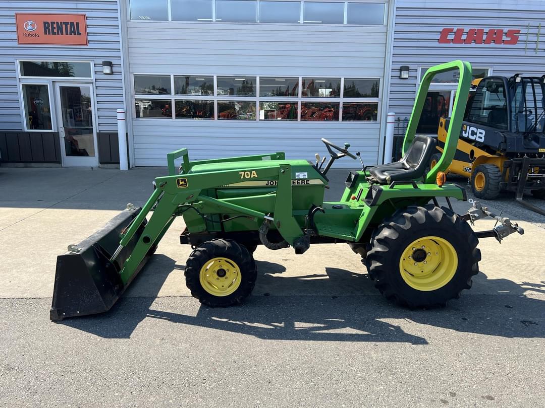 Image of John Deere 855 Primary image