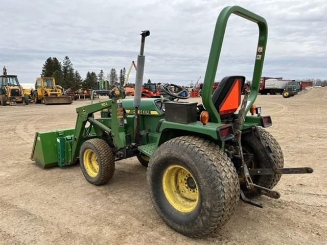 Image of John Deere 855 equipment image 3