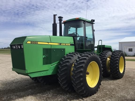 Image of John Deere 8560 Primary image
