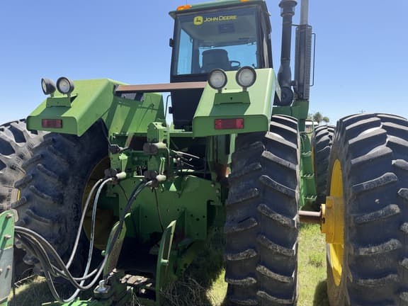 Image of John Deere 8560 equipment image 3