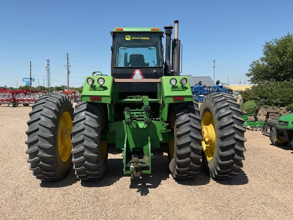 Image of John Deere 8560 equipment image 3