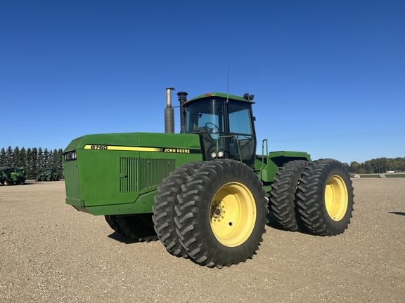 1990 John Deere 8760 Equipment Image0