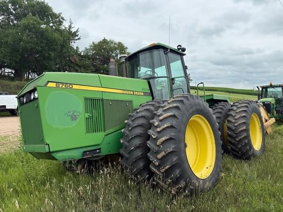 Image of John Deere 8760 equipment image 2