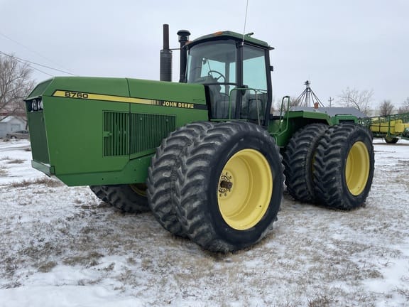 Main image John Deere 8760