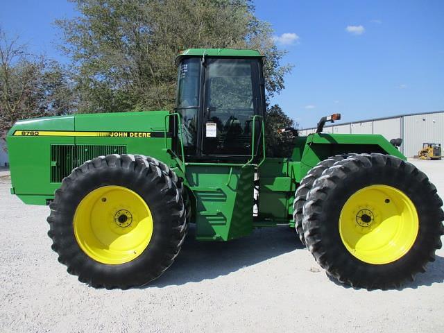 Image of John Deere 8760 equipment image 2