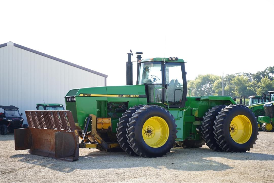 Image of John Deere 8760 Primary image