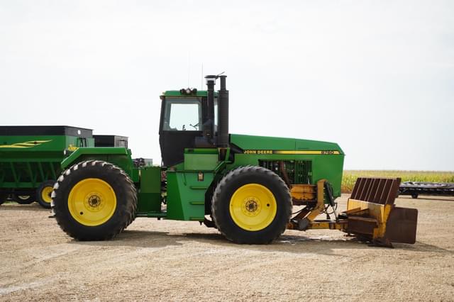 Image of John Deere 8760 equipment image 3