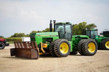 Main image John Deere 8760