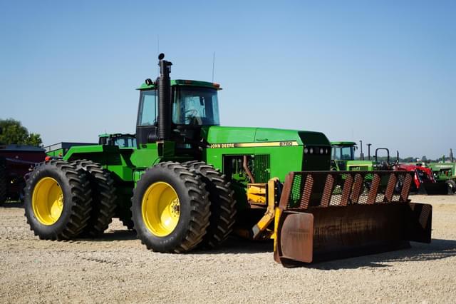 Image of John Deere 8760 equipment image 2