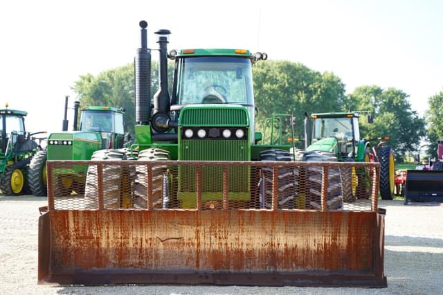 Image of John Deere 8760 equipment image 1