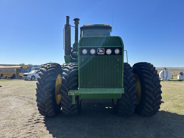Image of John Deere 8760 equipment image 1