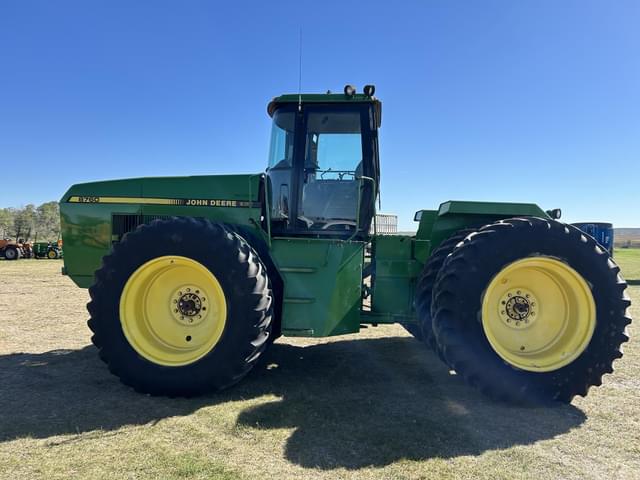 Image of John Deere 8760 equipment image 3