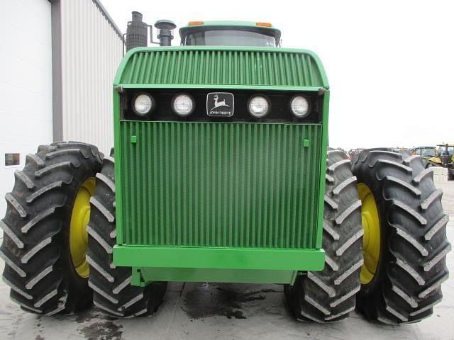 Image of John Deere 8960 equipment image 4