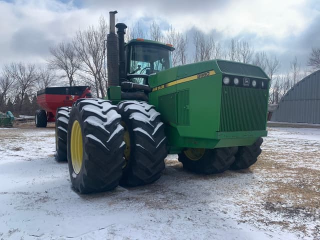 Image of John Deere 8960 equipment image 2
