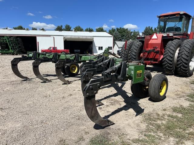 Image of John Deere 915 equipment image 4