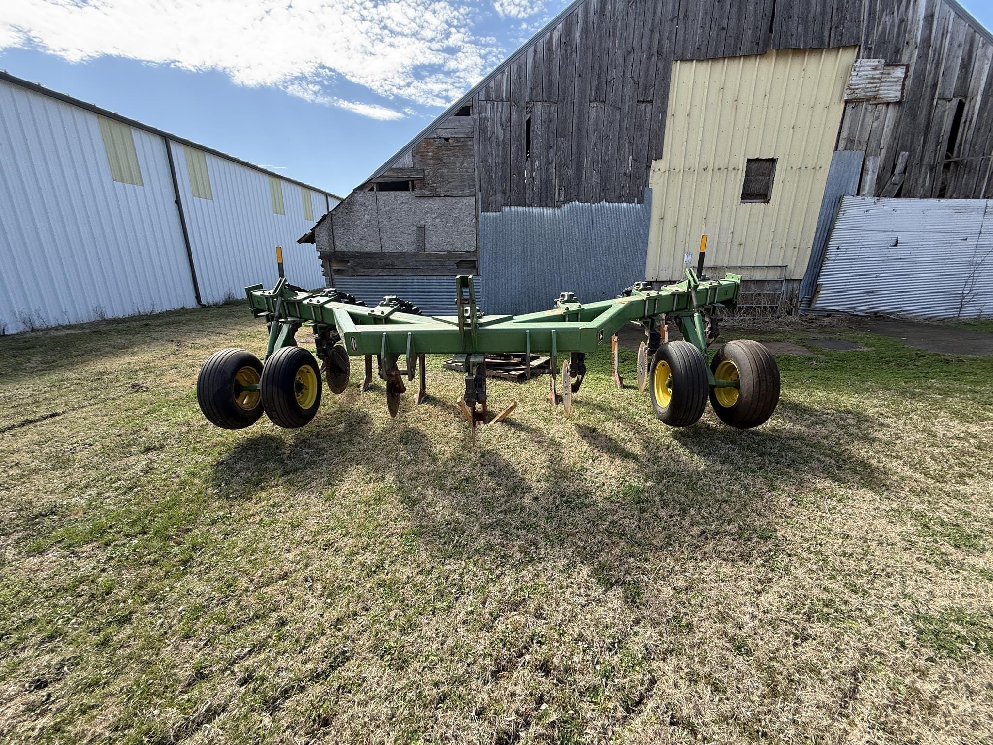 1990 John Deere 915 Equipment Image0