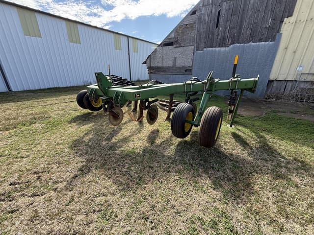 Image of John Deere 915 equipment image 4